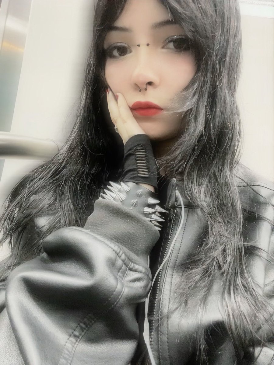 fullonwarmode's tweet photo. https://t.co/h0P1PShiXO