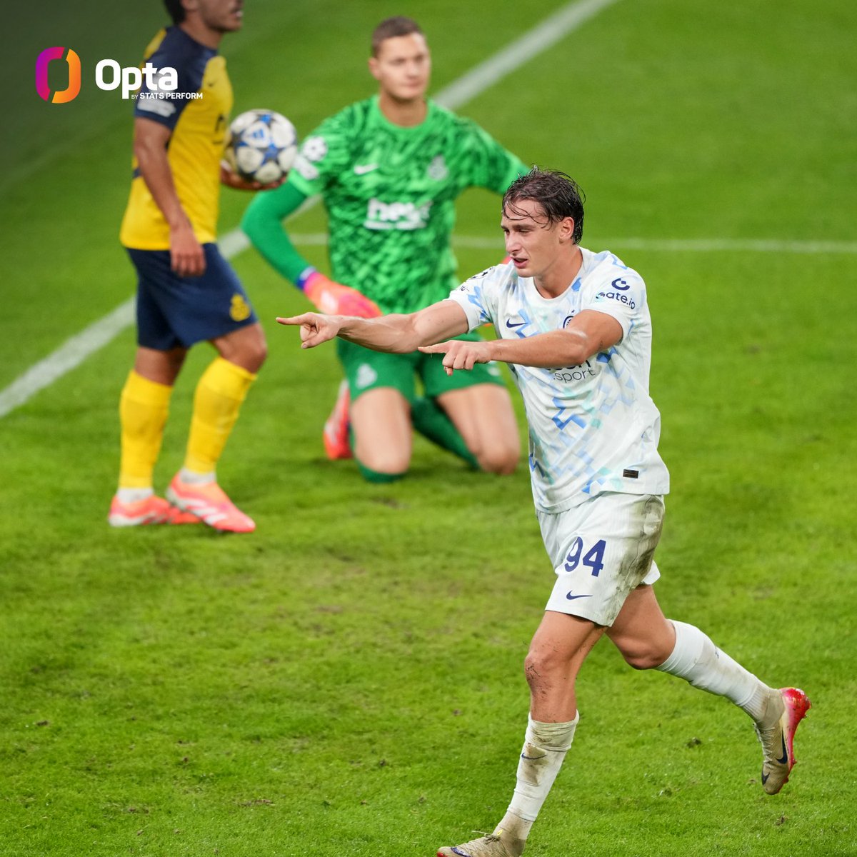 OptaPaolo's tweet photo. 2 - For the second time in their history, #Inter have won an away game by a margin of 4+ goals in UEFA European Competitions, after the 5-1 win against Valencia on 20th October 2004. Feast.

#USGInter https://t.co/nnHg1rz0Ab