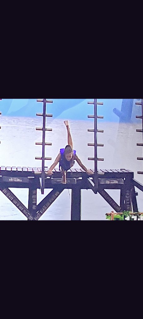 #TierraDeNadieAllStars7
IMPRESIONANTE!!! NO HE VISTO A NINGUNA MUJER ASÍ EN TODA LA HISTORIA DE SUPERVIVIENTES👏🏼👏🏼👏🏼👏🏼