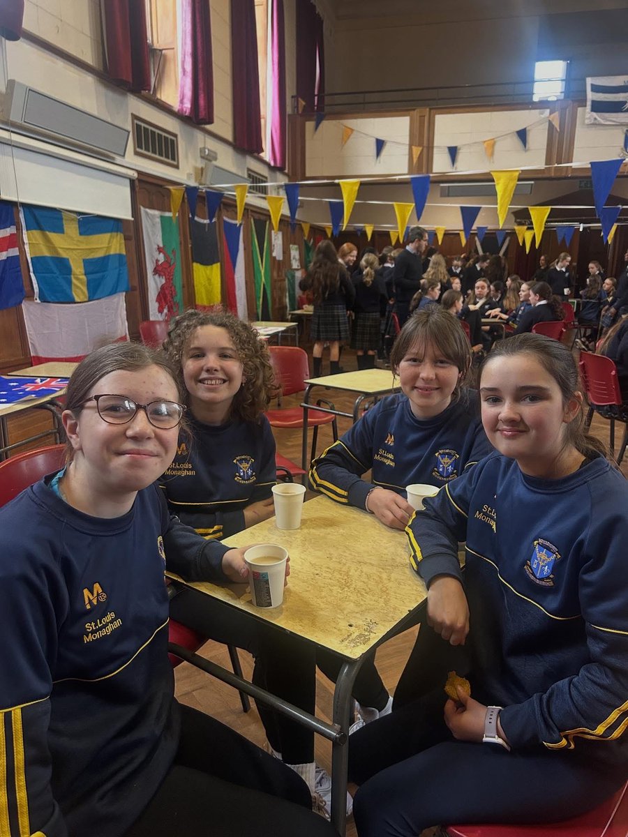 StLouisMonaghan's tweet photo. Last week our 1st-year students came together for a Tea & Talk afternoon, as part of Mental Health Month 💬☕ as part of our TY Walk in My Shoes module. 💚
#slss #slssmonaghan #mentalhealthmonth #wellbeing #lechéile #lecheileschoolstrust #walkinmyshoes
@lecheiletrust1 https://t.co/YcAXV1DphN