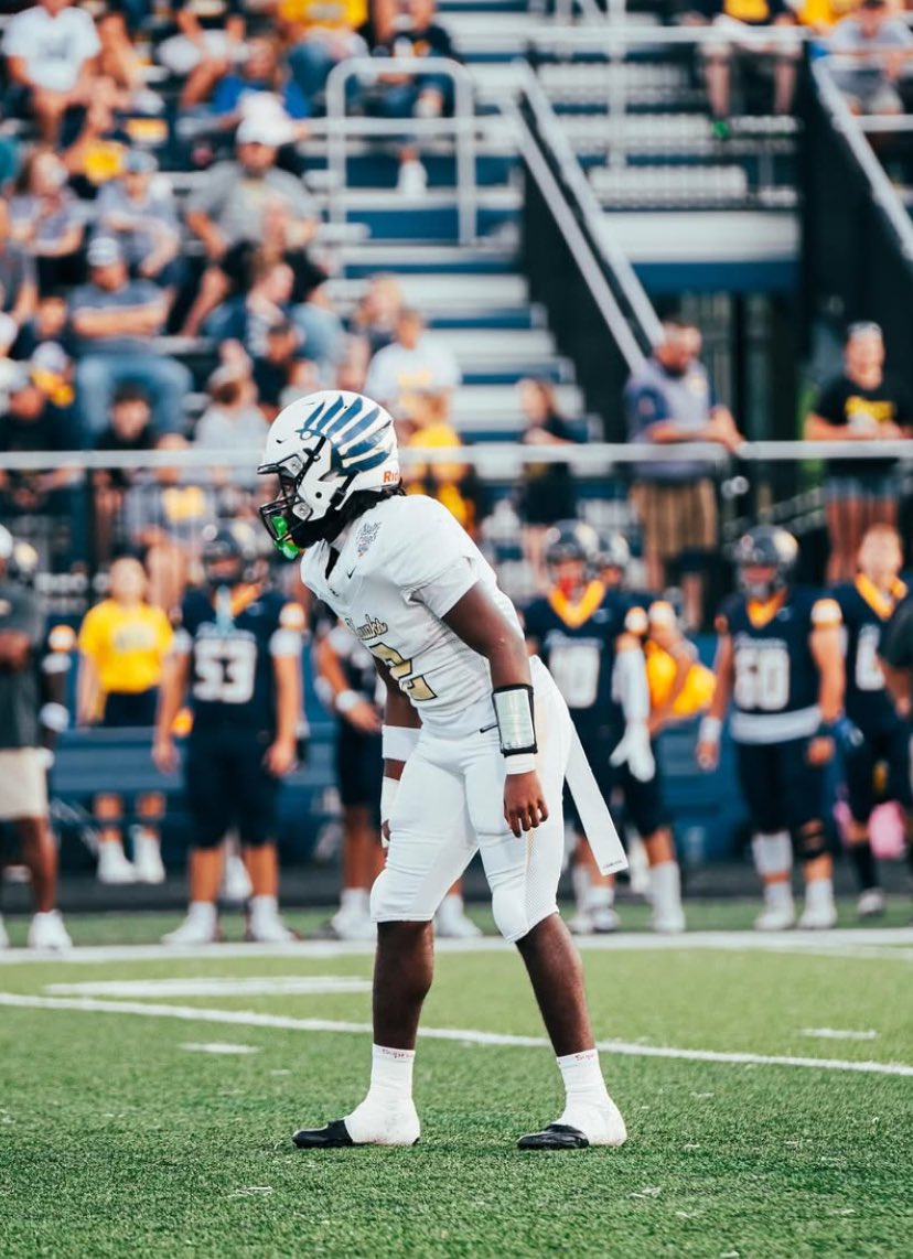 Regular Season Highlights!

52 carries / 546 yards 

10 rushing TD’s / 13 total

804 All Purpose Yards

44 total tackles

1 pick 6

3 tfls / 1 CF

6 pbus 
<a href="/DCHawkFootball/">DCHS Football</a> <a href="/CoachMillz_/">Millz2BeMade Training</a> <a href="/CoachJDIV/">James Daniels</a> <a href="/CoachLouisGVSU/">Jim Louis</a> <a href="/CoachNGriffin/">Nate Griffin</a> <a href="/CoachWarinner/">Edward Warinner</a> <a href="/Coach_DElson/">David Elson</a> 

hudl.com/v/2T2EMv