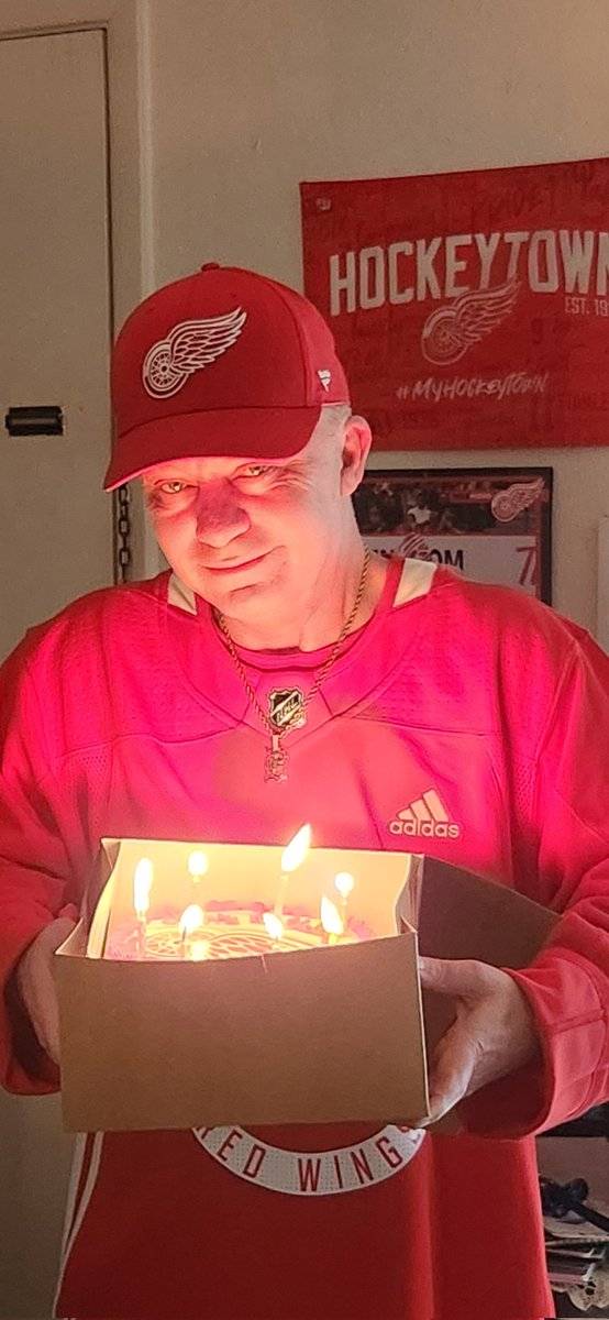 Detroit Dan tweet media