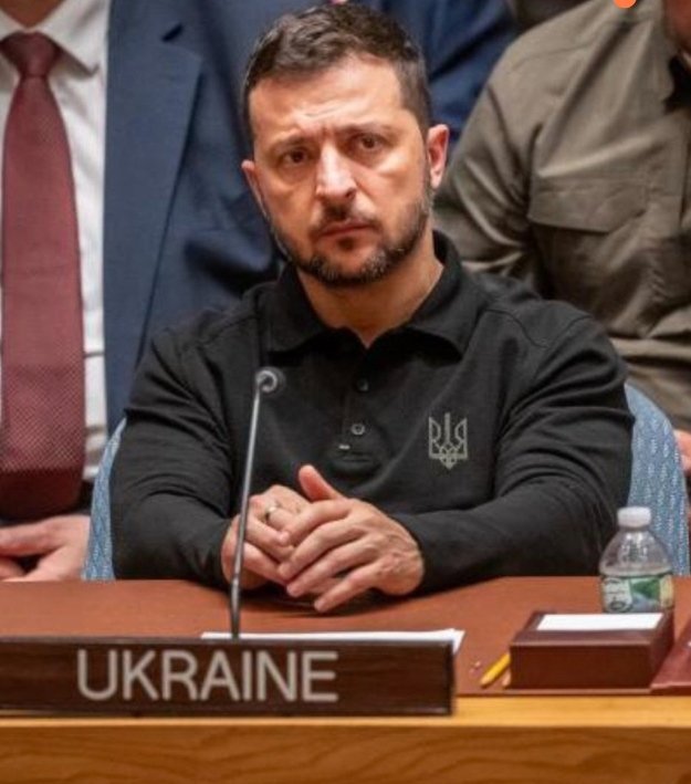 This man is a symbol of true and strong leadership during the most heartbreaking times. 
Слава Україні 🇺🇦
Слава Героям 🇺🇦
