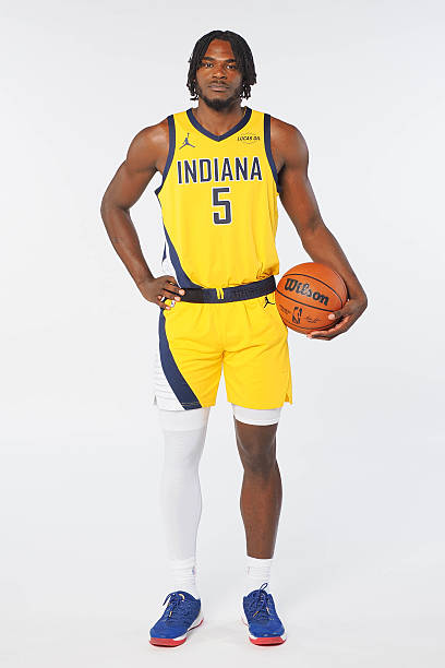 Jarace Walker ('22)

Indiana Pacers