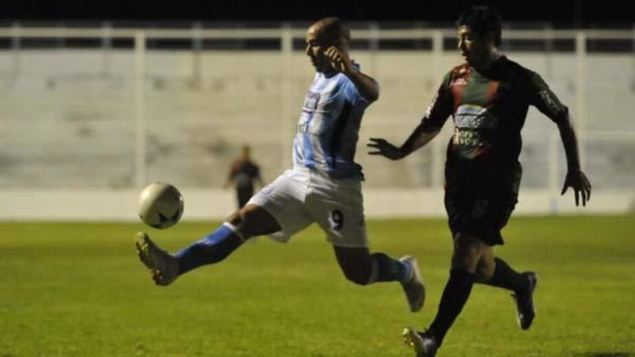 Rampla Juniors descendió a la C del fútbol uruguayo. Hace 15 años, #RacingCba lo venció 1 a 0 en Nueva Italia en un amistoso de pretemporada. 

Racing formó con: Del Olmo, Rivadero Verón López Pugliese, Molina Ávalos Marinozzi; Velárdez; Bergesse y Velásquez.