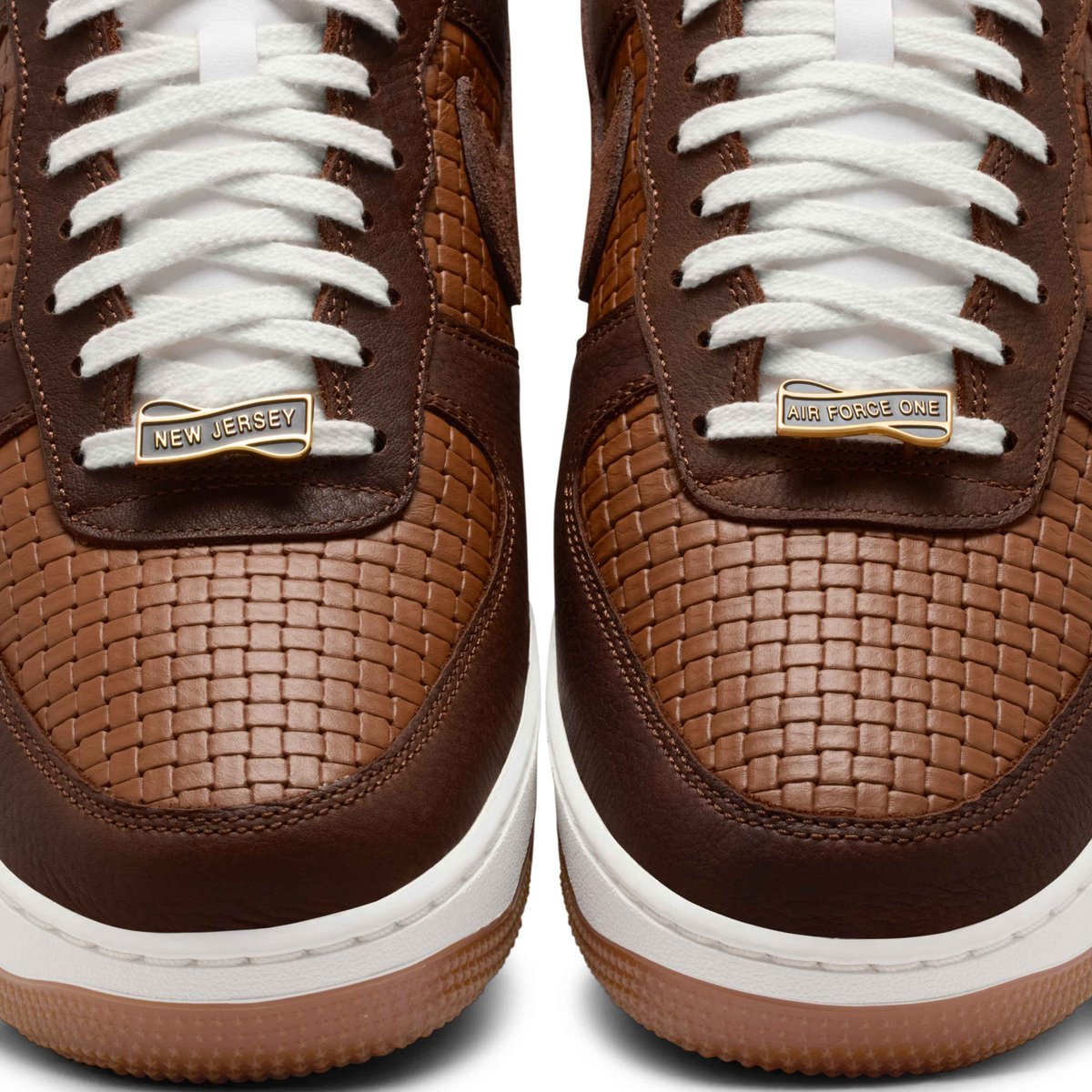 houseofheat's tweet photo. Nike is Releasing a "New Jersey" Themed Air Force 1 👀 https://t.co/lXaDfZxyMA