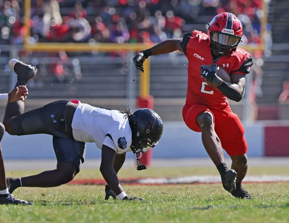 Winston-Salem State (RB) JaQuan Kelly with 139 yards and 2 TDs against Livingstone 
* Hometown: Winston-Salem, NC
* Parkland High School 
📷Johb Dell