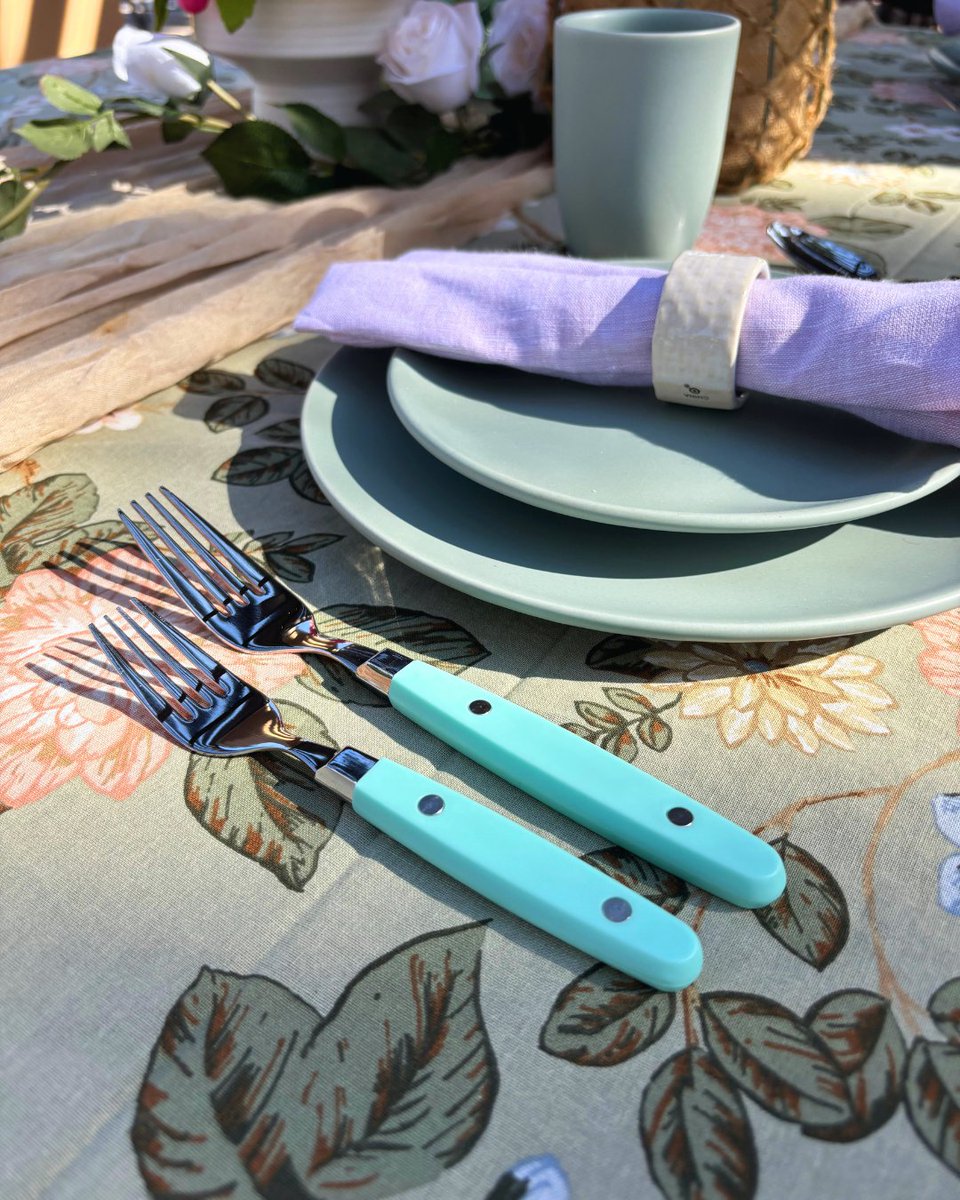 ANNOVAme's tweet image. Good weather, good company, and flatware that makes the table feel special.✨

#ANNOVA #ANNOVAME #TableSetting #TableDecor #Tablescape #Tableware #TableStyling #TableSettingIdeas #TableDecorInspo #TableDesign #TabletopDecor #TableSettingInspiration #TablewareDesign