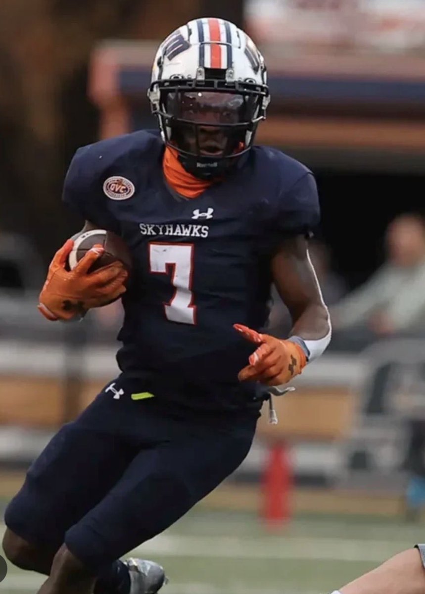 jathan_hatch's tweet image. UTM Offered @nickcochran @cliff_collins10 @CoachStory_EMCC