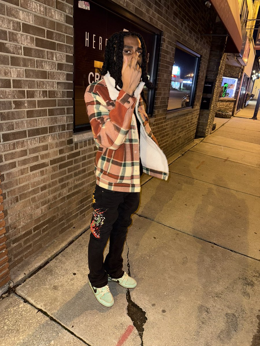 One3Threee's tweet image. 10/19 ❤️ #24 #RipKobe