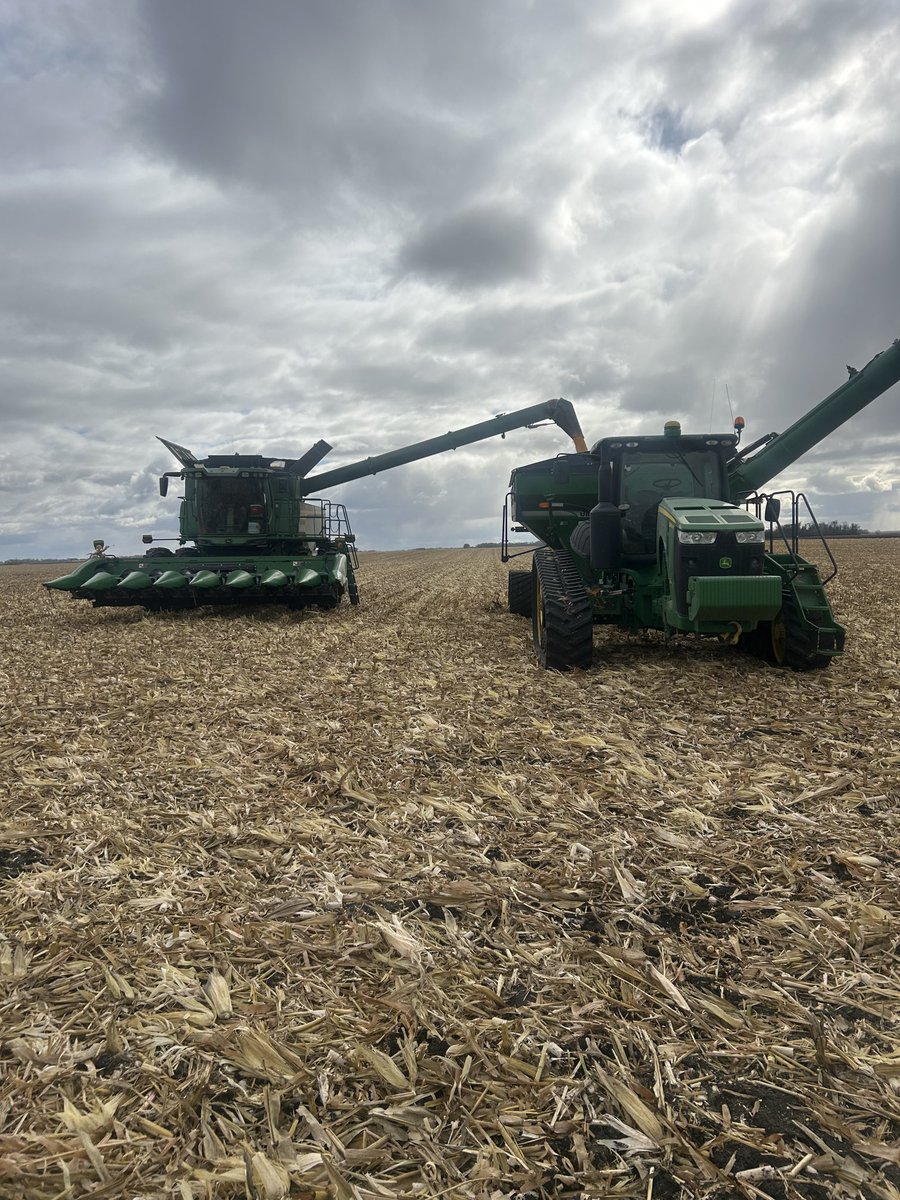 Today at 2:37 pm corn harvest complete at C&amp;S Farms. Thanks to Steve, Rob, Max and Josiah for getting it done. Also thanks to our local Ag Business community for providing grain handling, fuel, parts and services. All part of a big circle that makes it happen.