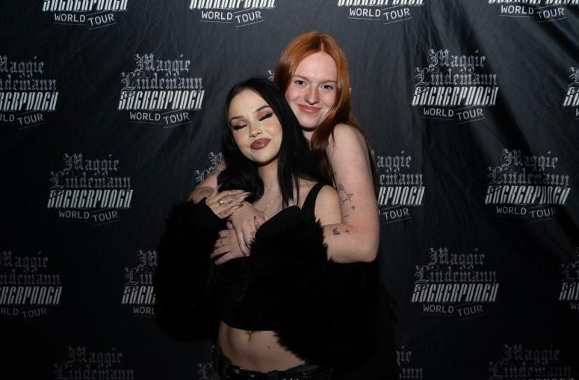 glossyem's tweet photo. i hate not living close to venues so here’s my m&amp;g picture from 2 years ago , sadly i won’t be recreating this 🥲 https://t.co/j8Tw2tXdty