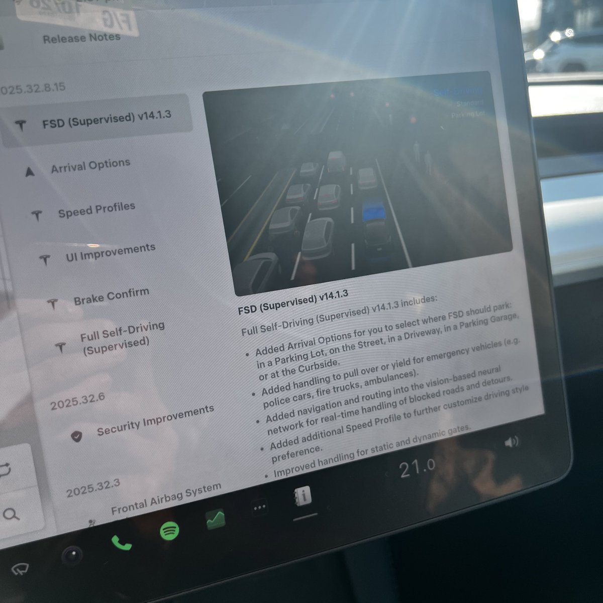 Drive Tesla 🇨🇦 tweet media