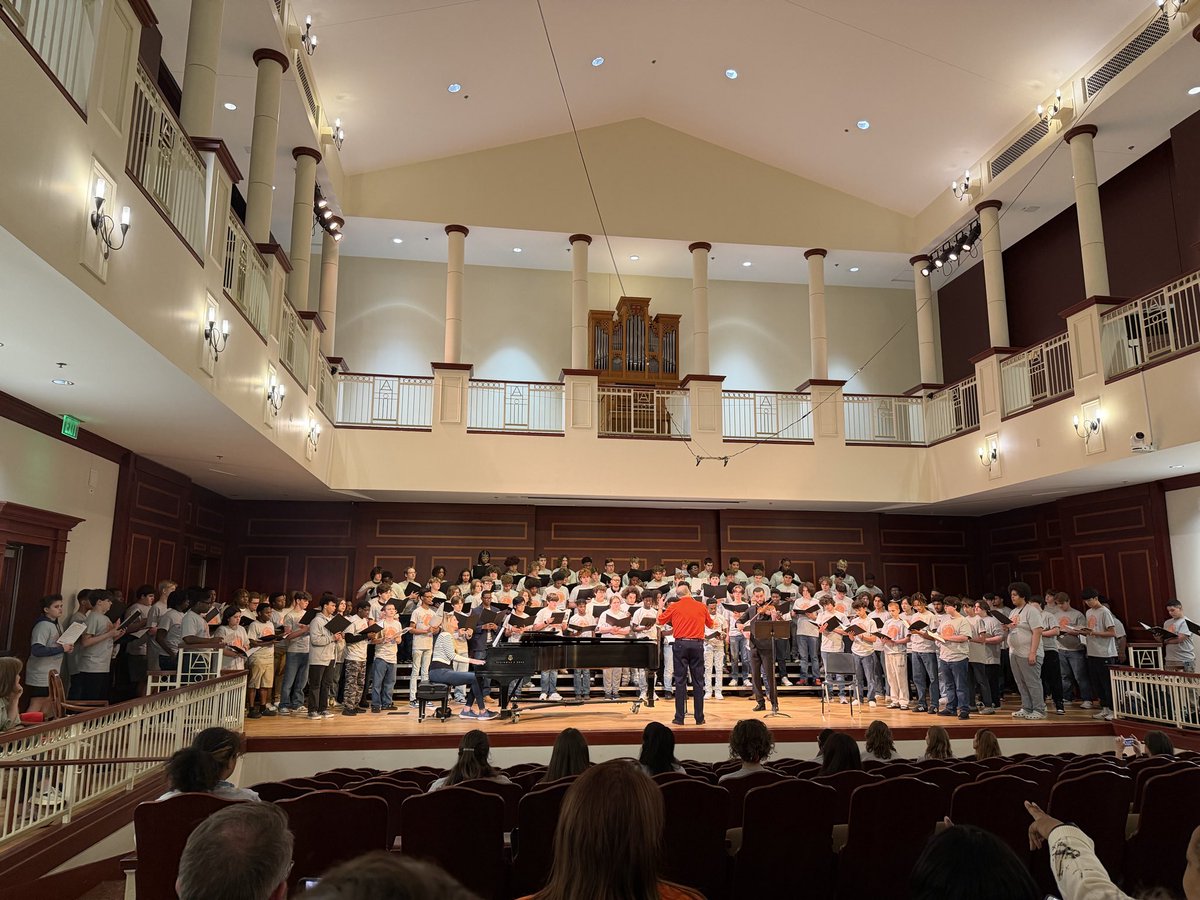 Mercer University Tenor/Bass Festival 
Men sounded great and always a wonderful time seeing RHHS Chorus alumni performing!