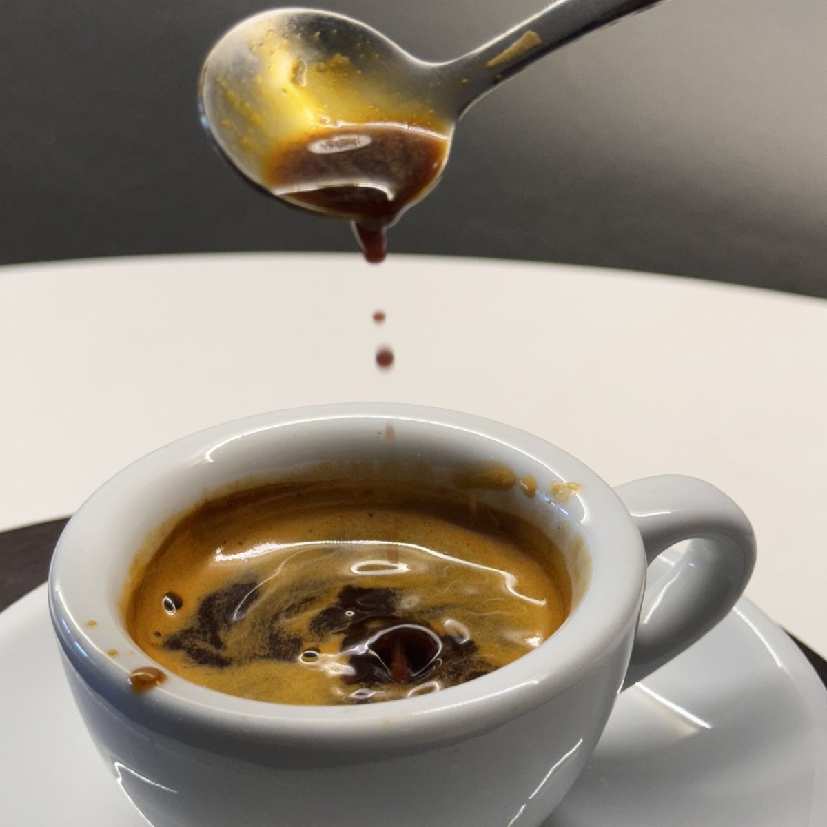 ESPRESSO
10/ 100000000000🤎🙈