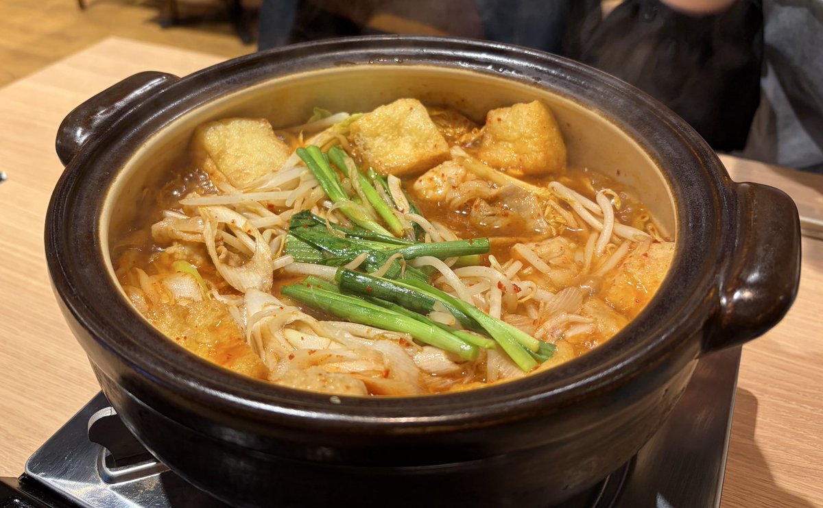 pon_career's tweet image. おはようございます☀昨日は #PRTIMESカレッジ の名古屋会場に参加してきました💁‍♀️たくさんの広報さんと交流できて、講演も学びになりました☺️🤝イベント後は広報さんと夜ご飯に行って充実の一日🍲✨

今日は資料作成に集中する日👩‍💻気合い入れて頑張ります！！週半ばの水曜日もよろしくお願いします❤️‍🔥