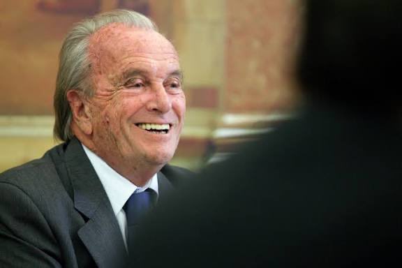 Partiu Pinto Balsemão, um democrata e um inovador na política e na comunicação. Que descanse em paz.