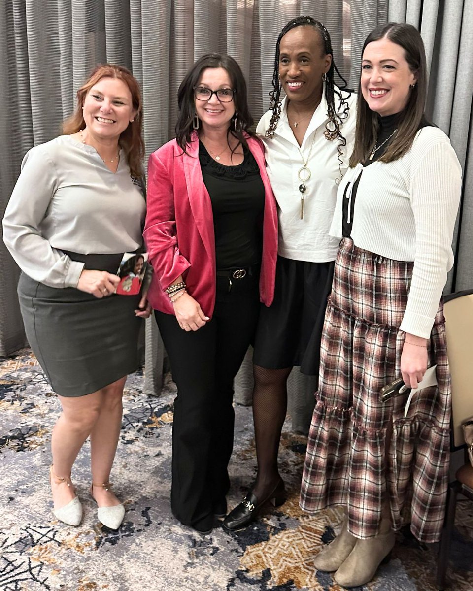 The Women's Commission of SWLA, Inc.'s Annual Fall Conference is always a great experience! This year we had the pleasure of meeting &amp; hearing inspiring words from Jackie Joyner-Kersee! The six-time Olympic Medalist has been dubbed ‘The Greatest Female Athlete of the 20th