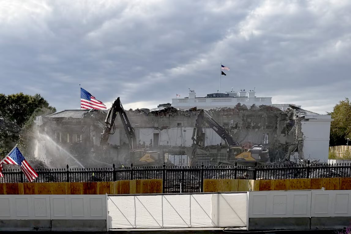 leahmcelrath's tweet image. Seeing the destruction of the White House makes me emotional because Trump is visibly flaunting the absence of constraints to his abuse of authority.
He’s tearing down the People’s House to construct a fascist temple where people will come to pay tribute to him.
It’s grotesque.