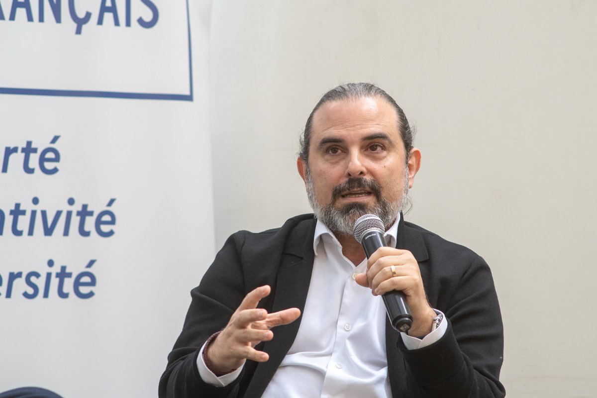 inria_chile's tweet image. ¡Dimos cierre a la @FeteScience en 🇨🇱! 
Junto al @institutfran, cerramos 2 semanas de la @FeteScience en 🇨🇱 Realizamos la mesa redonda “IA y riesgos naturales” seguido de presentaciones de los proyectos TsunamiLab, OcéanIA, FrostForecast y Vendimia 5.0 👉🏻 bit.ly/4nd6iKp