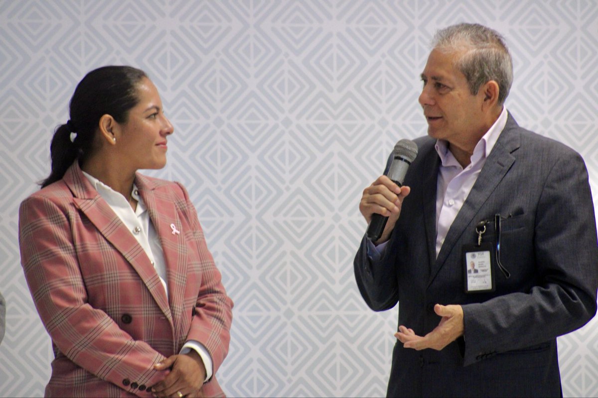 SSPPCSnAndresCH's tweet image. #Entérate 📰 | La presidenta @LupitaCuautleT encabezó la capacitación “Intermunicipal a Primeros Respondientes”, impartida por la @FGR_Pue, en la #SSPPC. 

🔹 Esta acción fortalece la seguridad y confianza ciudadana en #SanAndrésCholula, así como en la región.