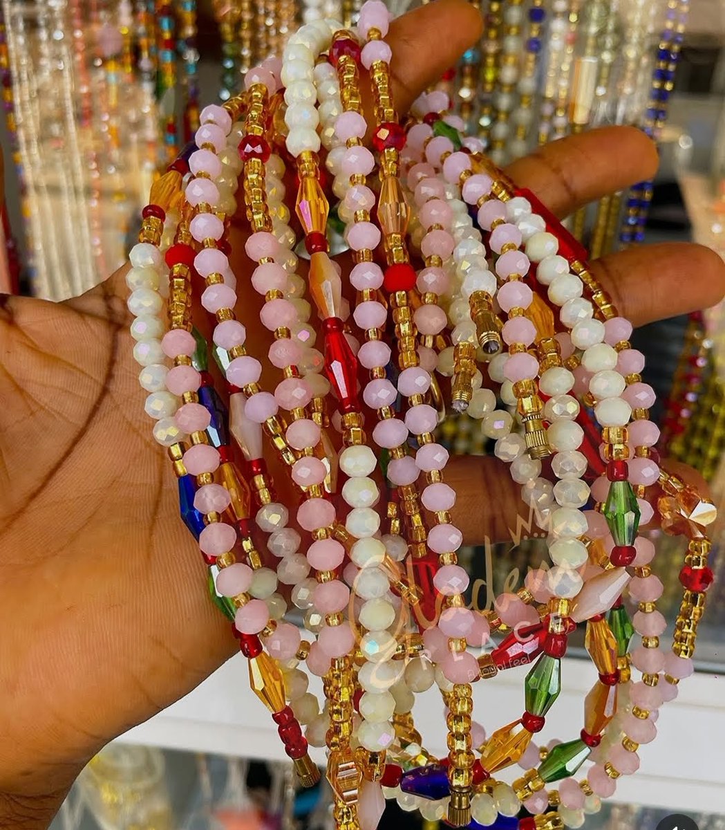 Waistbead when de give joy 😊
