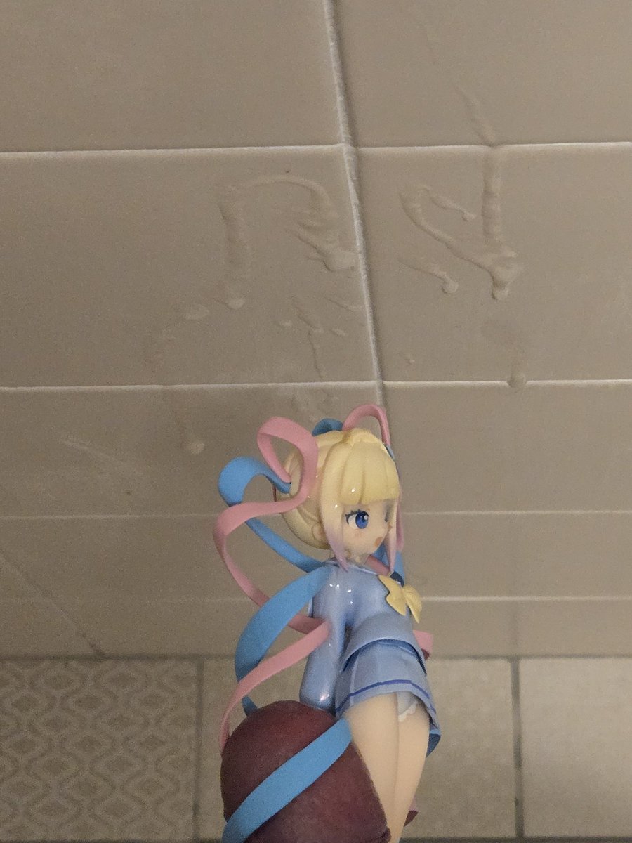Mr_zhua's tweet photo. 用超天醬的頭髮擼管
可惜角度不對射到牆上了姆咪
#フィギュアぶっかけ https://t.co/fXDM5Kh76M