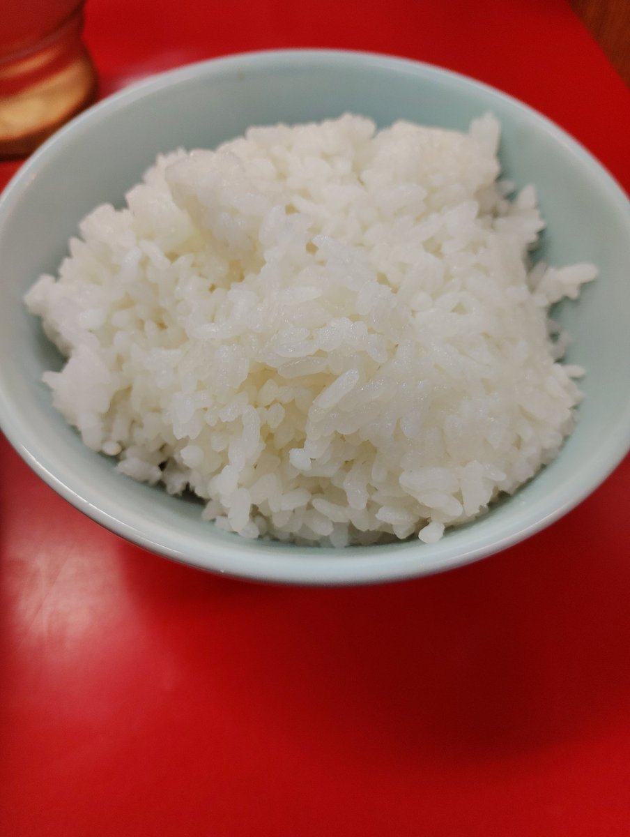 masmi1965's tweet image. ラーメン山岡家 越谷レイクタウン店
特製味噌ねぎラーメンに半ライスを頂きました😋
朝６時から混でますね！御馳走様でした🙇‍♂
048-999-6636
埼玉県越谷市レイクタウン2-15-1 
tabelog.com/saitama/A1102/…
#朝ラーメン 
#麺活 
#ラー活 
#山岡家 
#特製味噌