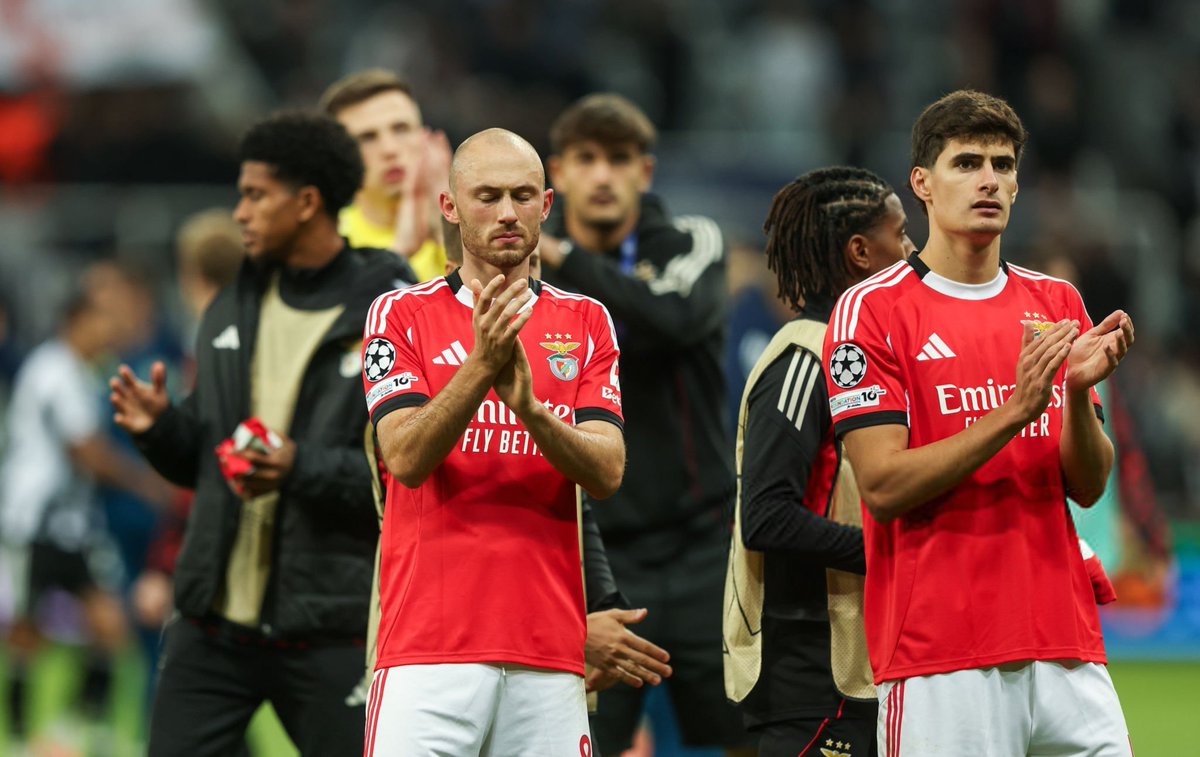 InformGlorious2's tweet photo. #NUFCSLB #UCL https://t.co/9Bw8ODCXph
