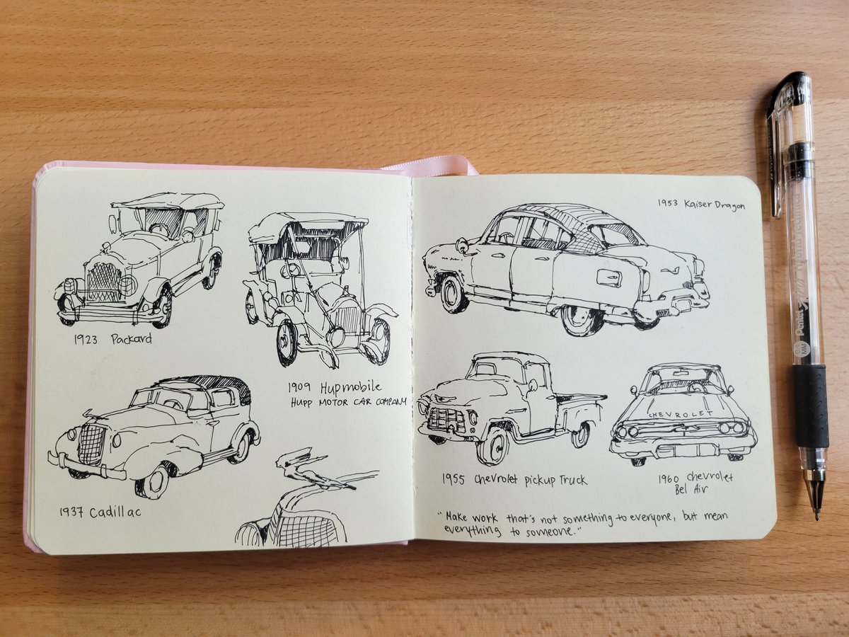 VictoriaJunmei's tweet photo. Sketches of 20th Century cars at the American Car Museum 🚗 stood like a shrimp 🦐 https://t.co/RhPmikh2BL