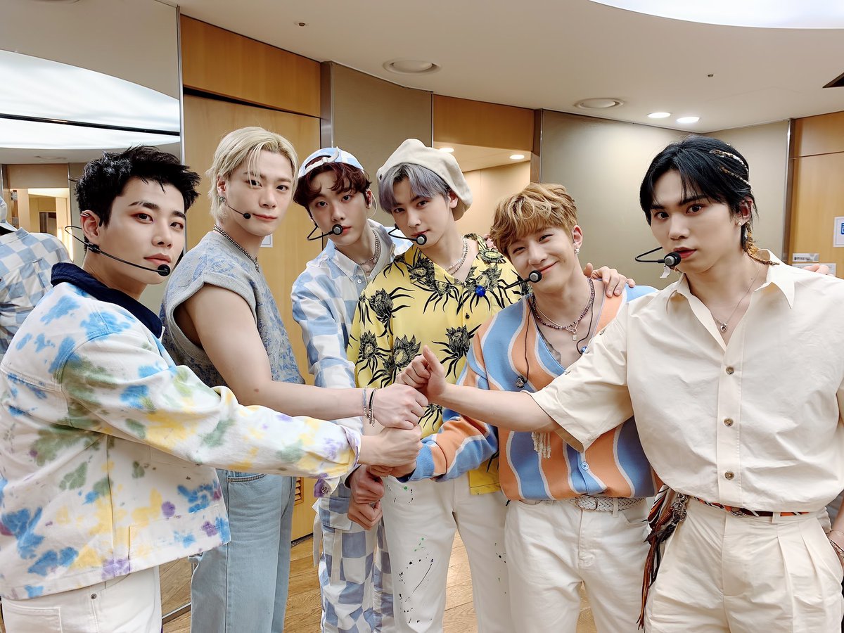 mizororo111's tweet photo. I vote for #ASTRO on #2025MAMAVOTE
@MnetMAMA 

🌟🤝💜 https://t.co/jNIWlPupza