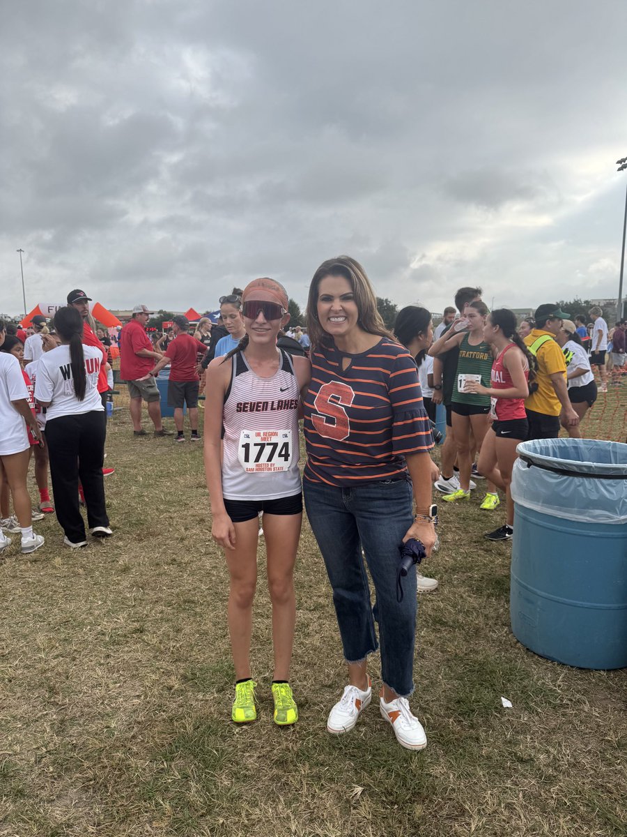She’s a Freshman! <a href="/SpartanTrack_XC/">Seven Lakes XC/TF</a> finished 5th in the Region punching her ticket to STATE!!!! Way to start your high school career!🧡💙🧡