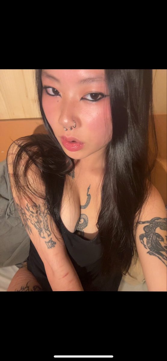 🧛🏻♀️ tweet media