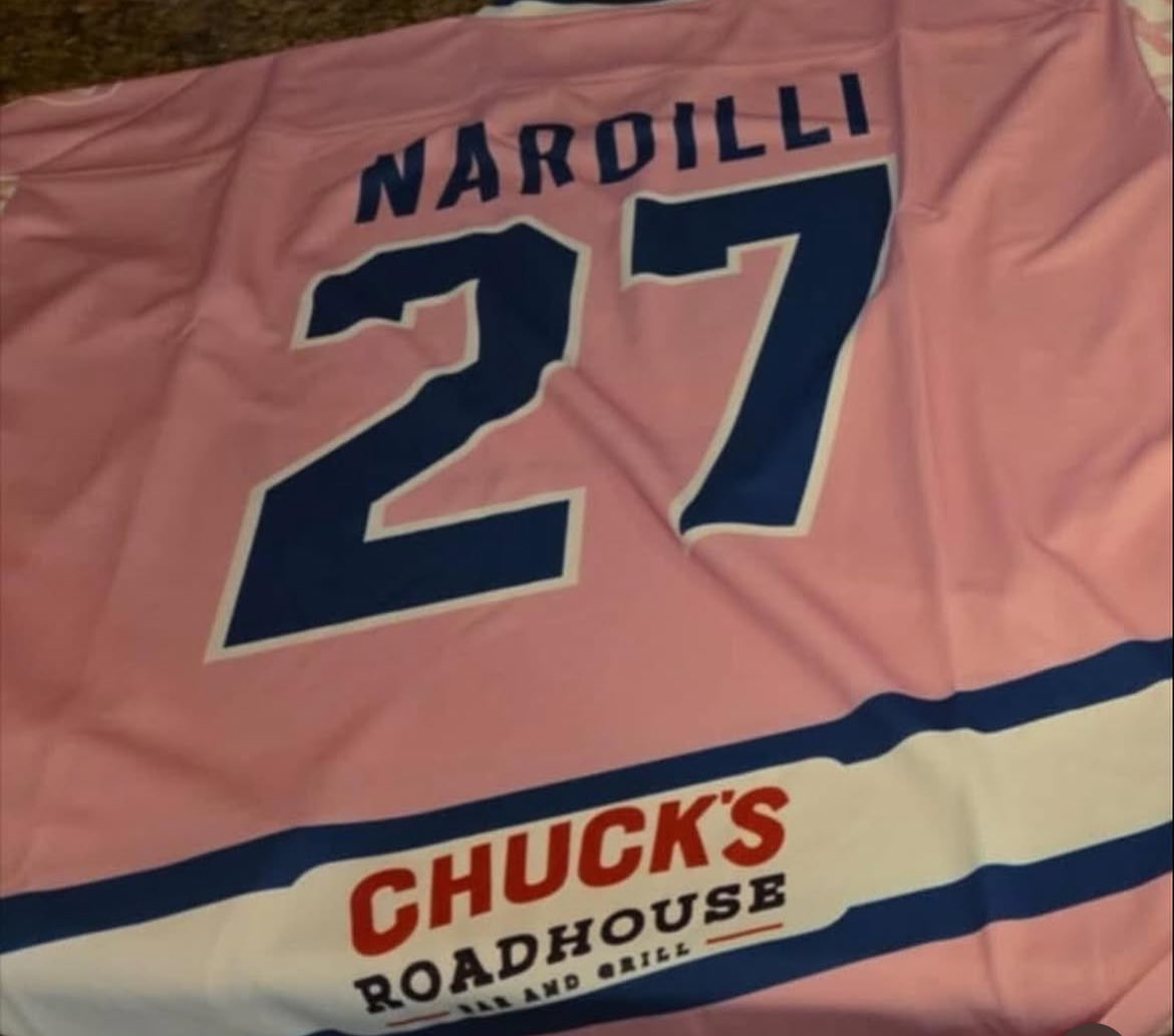 WJRCanadians's tweet photo. Roy’s in his model era 💅

Our Pink at the Rink jerseys are ready for their debut October 26 vs. Caledonia!

🎀 Jerseys up for cash auction after the game! 
🙌 WMHA players get in free!

Presented by Chuck’s Roadhouse Welland 🍔🎉

#GOHL | #AllWellandGood https://t.co/LtRzHIZycv