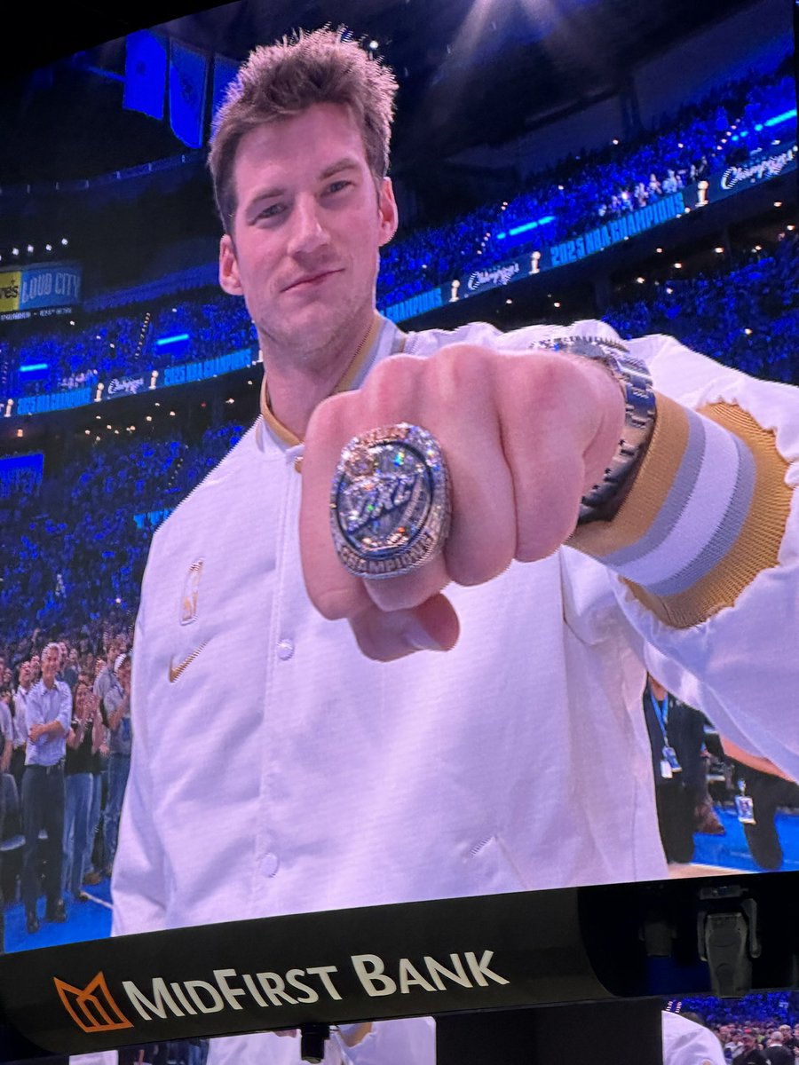 THE RINGS ARE HEATTT