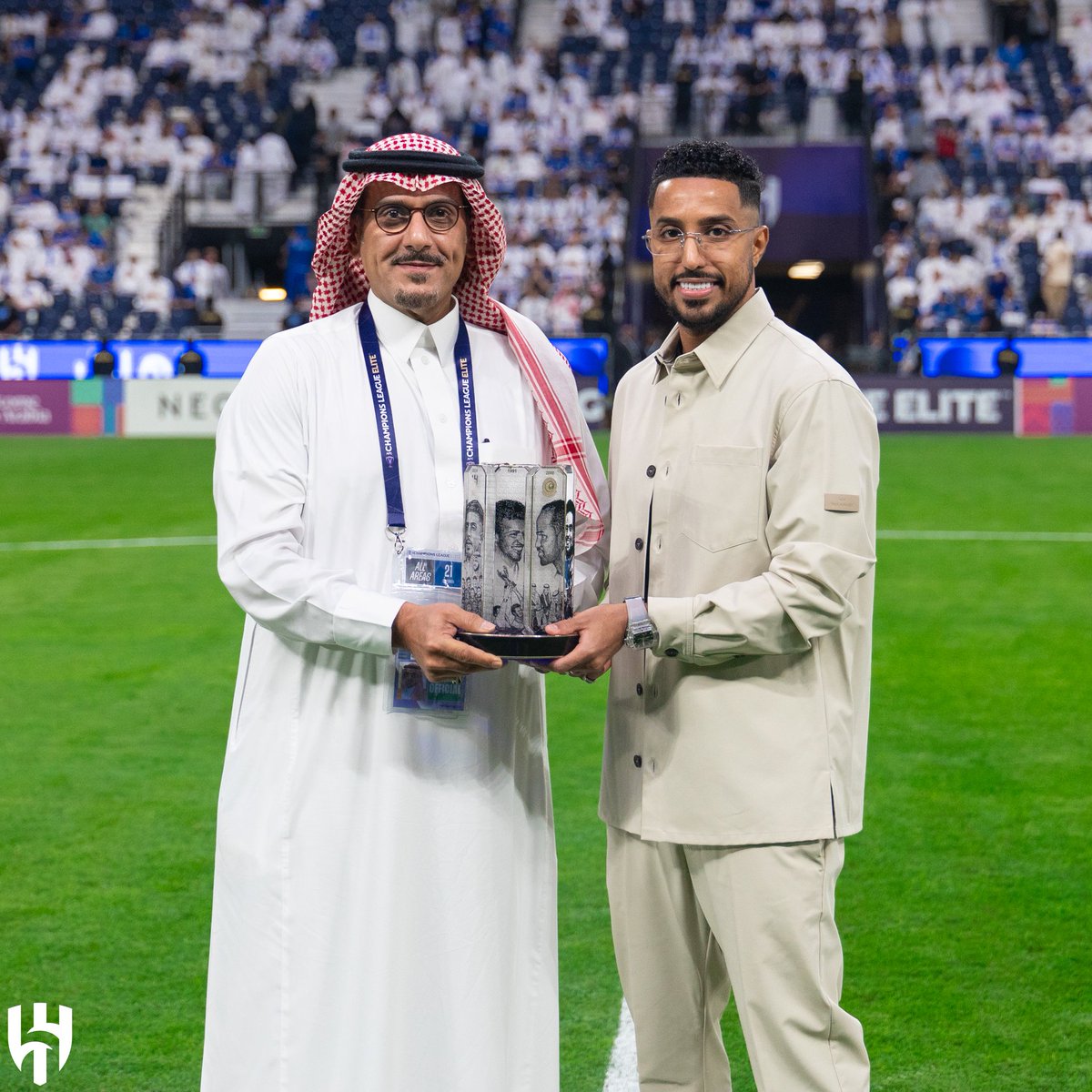 bluhfc's tweet image. #الزعيم
الف الف الف مبروووووووووك #الهلال
#الهلال_السد
#الهلال_68_عامًا
#الهلال_الاتفاق
#حسابات_تستحق_المتابعة
@omar4495
@bluhfc
@h67hl
@mesfer_ghamdi
@helali1987
@_abo_n10
@HR_1957
@hlaaldinea
@soonsis123
@Joodbutterfly
@ktm_9999
@12ZZZ22
@Abukalad212
@almthami1
@pri_n07…
