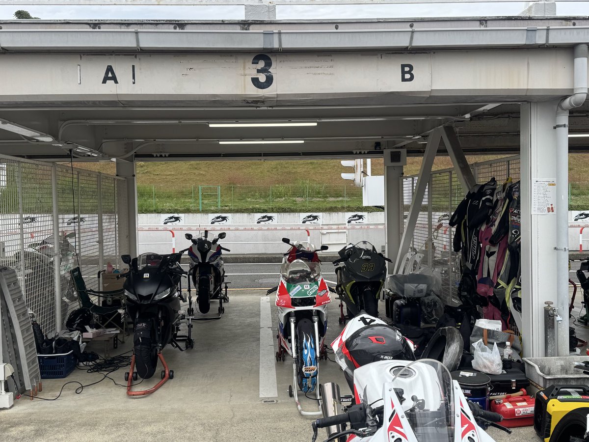 TKda250RR's tweet photo. 🍆なう https://t.co/OXfOBp74fA