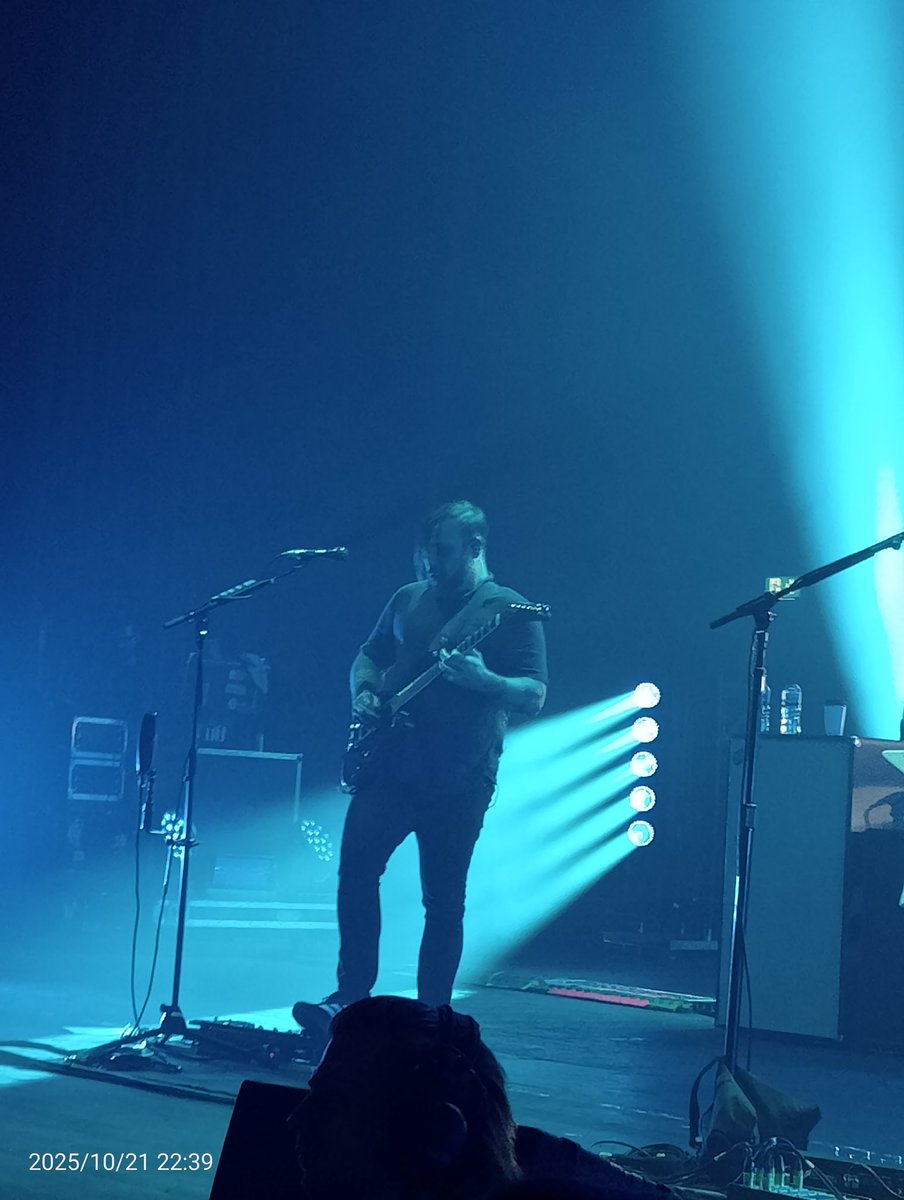 WhitsApproach's tweet photo. @O2AcademyBrix You went off for @Coheed tonight. Met some awesome fans today #blessed https://t.co/Rz6COCJpS1