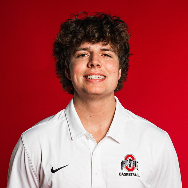 OSUManagers's tweet image. Next Up:

Christian White
Freshman
Hometown: South Webster, Ohio
Major: Biology
Fun Fact: Loves to turkey hunt
