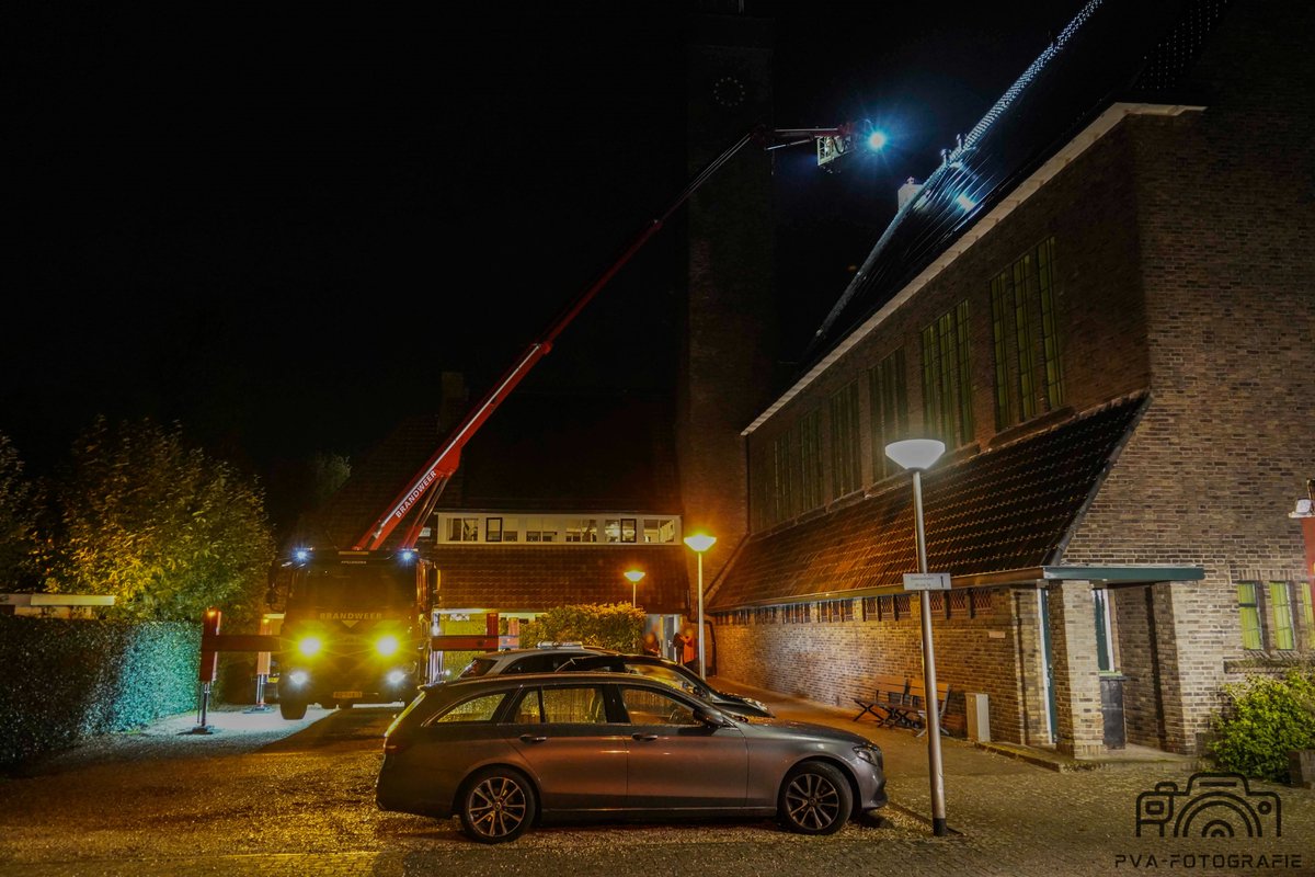 Flinke schoorsteenbrand Zuiderkerkplein Apeldoorn