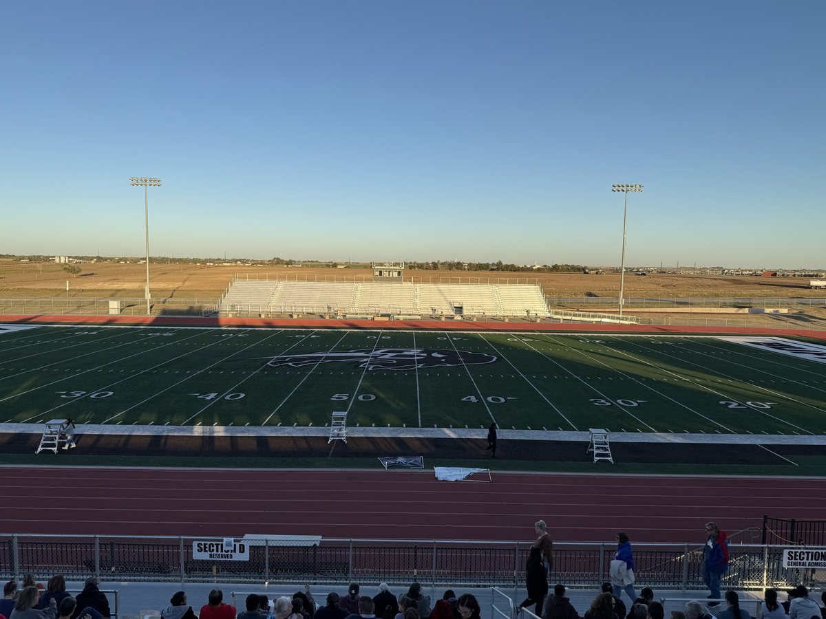 shawnknopp's tweet image. It’s time for the WAC Marching Festival! I’m honored to be judging on this BEAUTIFUL evening in Garden City. 
#bandsonthemove