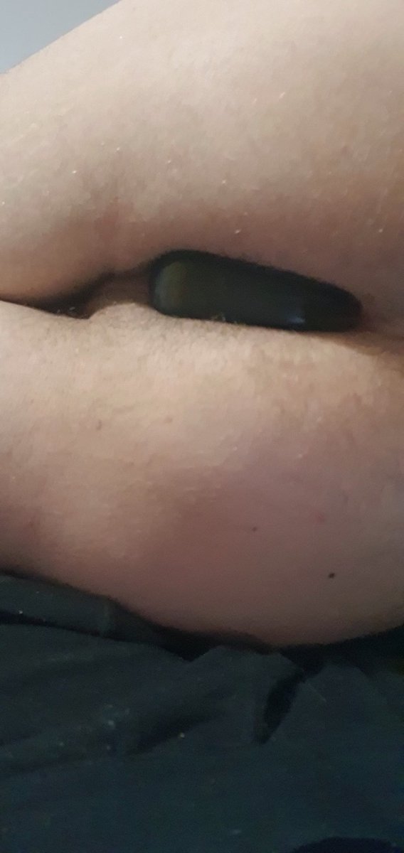 Time to sleep... safe and sound🍑🍆🔐
#sumiso #sissy #locktober #femboy