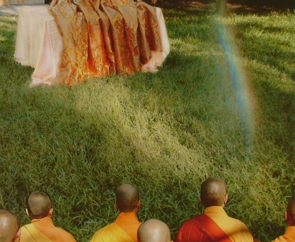 TrueDharma01's tweet image. Great Perfection Rainbow State at the Vajra Throne

H.H. Dorje Chang Buddha III Wan Ko Yeshe Norbu Holiest Tathagata has taught that if one who practices the Great Perfection Dharma has attained the highest level of accomplishment, even the dharma instruments or dharma seat used…