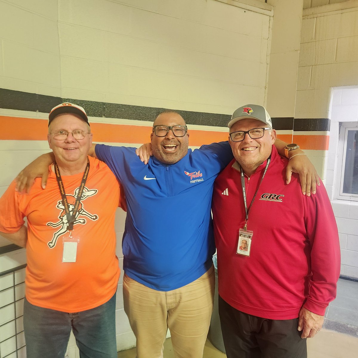 Mike Bear Rogers tweet media