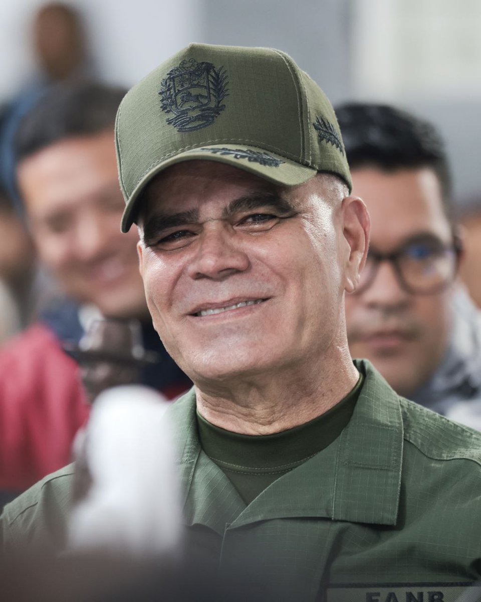 62BRIGADAING's tweet photo. Hasta la victoria siempre. https://t.co/7LrAdlz9ga