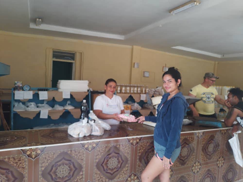 CarmenMercGEC's tweet image. Dando cumplimiento al objetivo #7 del Ministerio del Comercio en el Municipio Manatí la Empresa Municipal de Comercio y Gastronomía da cumplimiento al módulo a los jóvenes arribantes a 15 años. #ComerciodelPueblo #SiSePuede #PorLasTunasLaVictoria