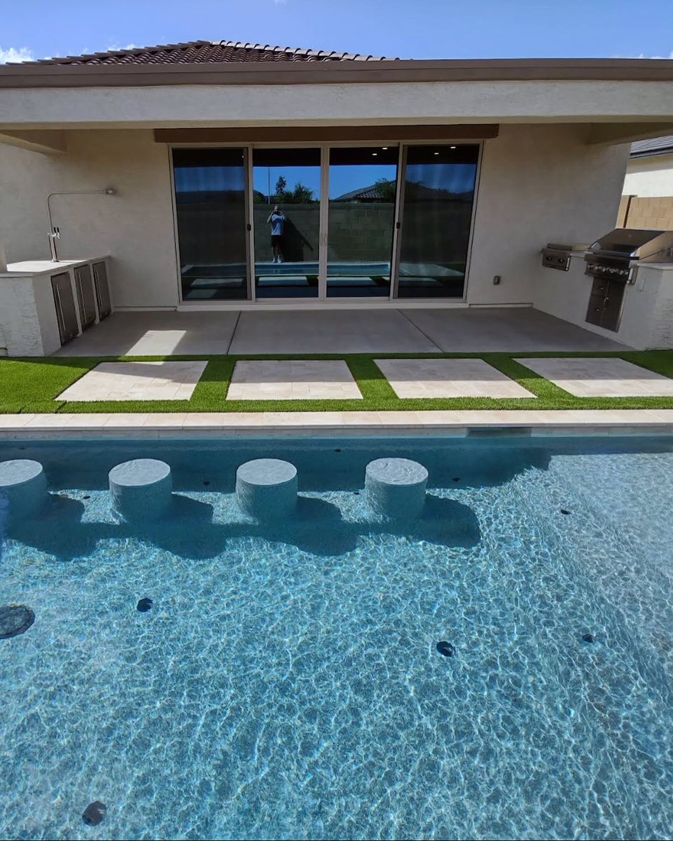 calpool's tweet image. Nothing moves the needle more for our team than a 5-Star Review!✨

Doesn’t get any better than a shoutout for the entire team as exceptional.💪Thank you, Brian, Ciarra, and Stephen, for your excellent work and customer service.

#fivestarreview #azpoolbuilder #waddellpoolbuilder