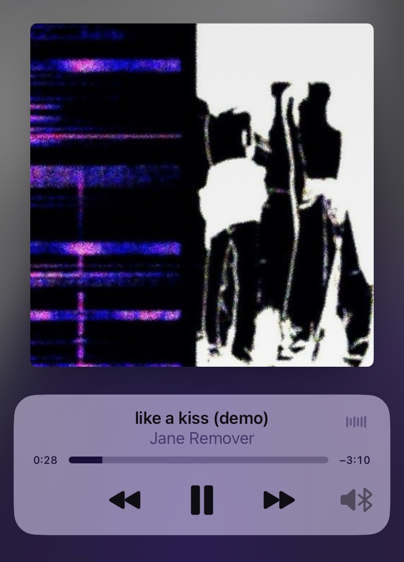 zoiexrosely's tweet image. This song has been on #repeat all day it’s too good