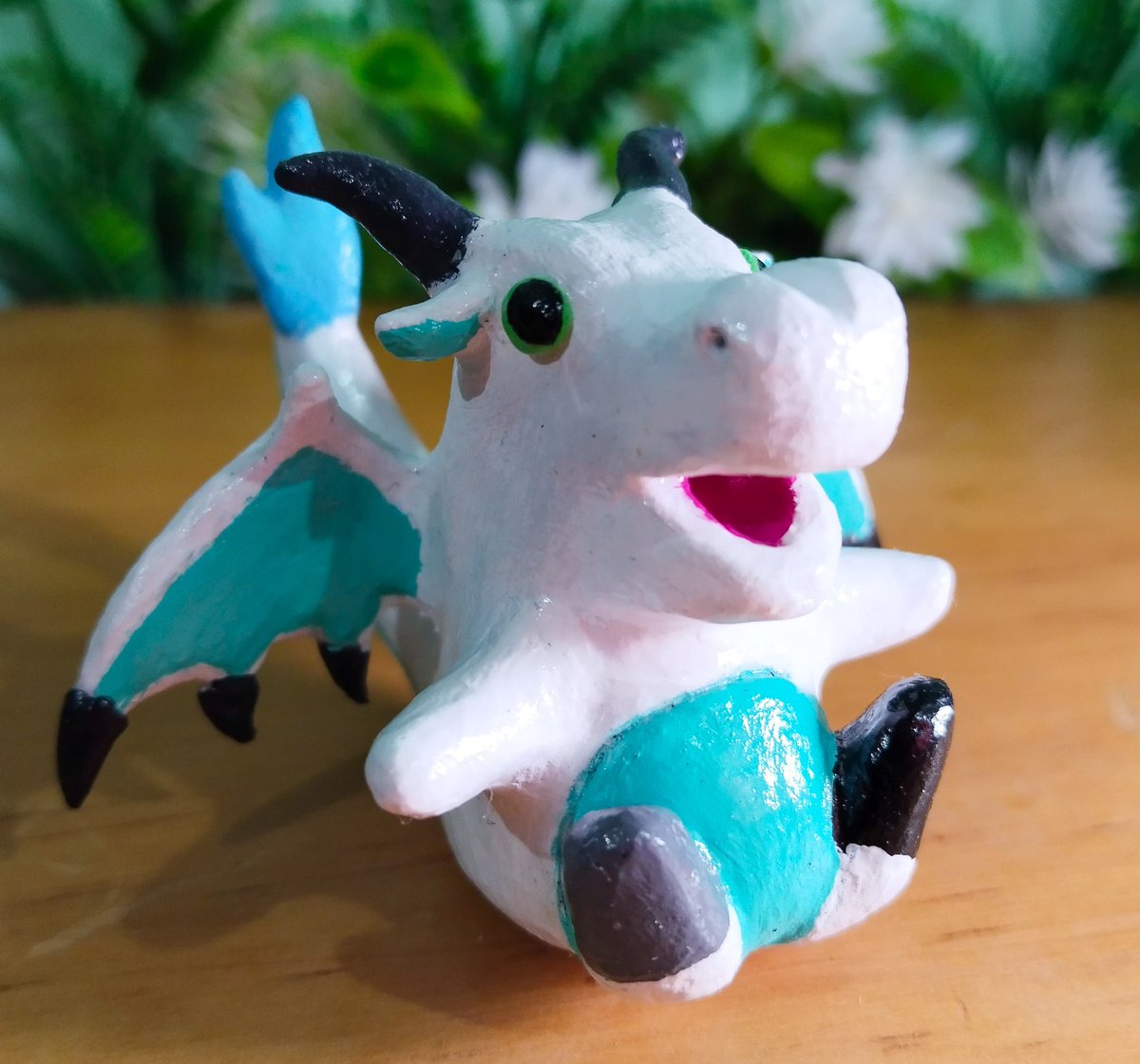 EykaMimic's tweet photo. Hoy empezó con el Poquimon y se fue con Totodile 😊🥳

¡Chewydilo, yo te elijo! 🥝

#Artsiwy https://t.co/rnB7JpvRx8