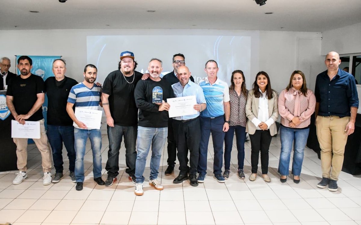 Gustavo Sastre tweet media